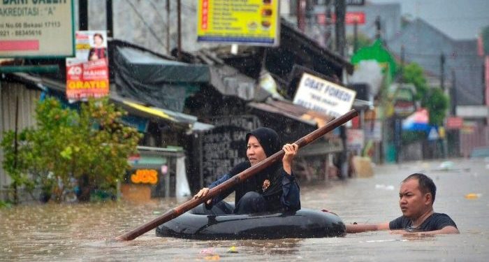 Leptospirosis, Bahaya Kesehatan yang Sering Muncul Saat Banjir