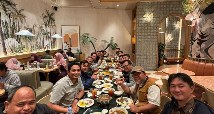 Kita adalah Pemimpin