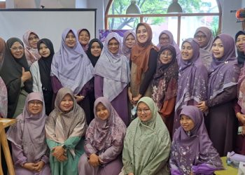 Dari Dokumentasi ke Cerita: Salimah Kota Bekasi Bekali Humas Skill Fotografi