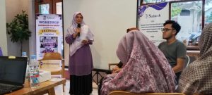 Dari Dokumentasi ke Cerita: Salimah Kota Bekasi Bekali Humas Skill Fotografi