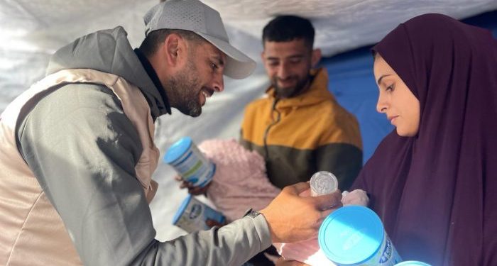 Smart 171 Bagikan Susu Formula ke Wilayah Gaza