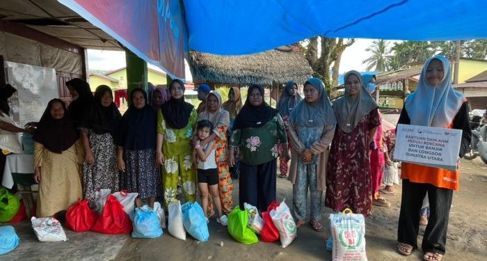 Rumah Zakat Bersama Astra Honda Motor Salurkan Bantuan Sembako untuk Masyarakat Tapanuli Selatan