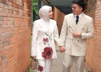 Outfit Aurelie Hermansyah saat Datangi Acara Lamaran Syifa Hadju dan El Rumi