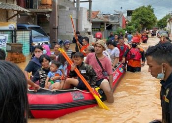 Banjir Karawang Meluas Akibat Sungai Citarum dan Sungai Cibeet Meluap
