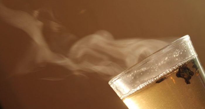 Tips Perawatan Wajah Alami dengan Sisa Air Teh