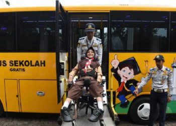 DKI Jakarta Luncurkan 32 Bus Sekolah Ramah Disabilitas secara Gratis