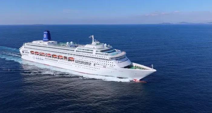 Mengenal M/V Piano Land, Kapal Pesiar Ramah Muslim Pertama di Dunia