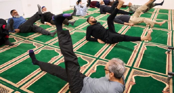 Pilates Setelah Salat, Kelas Khusus Pria di Masjid-Masjid Bradford