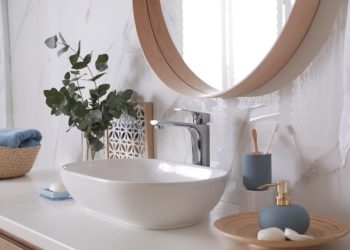 Hukum Berkumur dan Menghirup Air saat Puasa