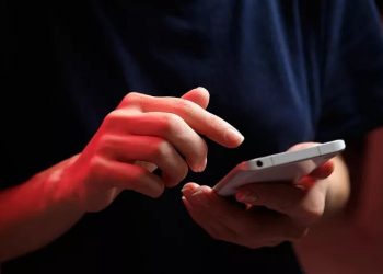 Kemlu Rilis Daftar Hotline Direktorat Perlindungan WNI di Kawasan Timur Tengah