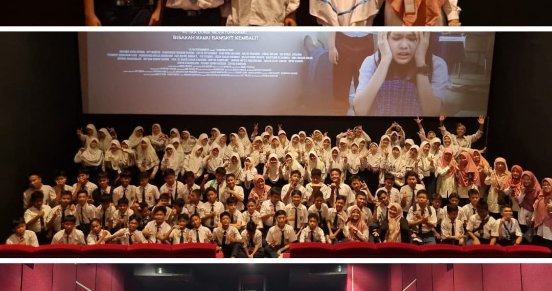 Semangat Hari Kartini: MTs Muhammadiyah Batang Lawan Cyberbullying Lewat Layar Lebar