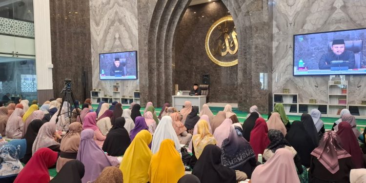 Peran Ibu sebagai Penggerak Spiritual Keluarga