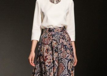 Mix and Match Batik untuk ke Kantor