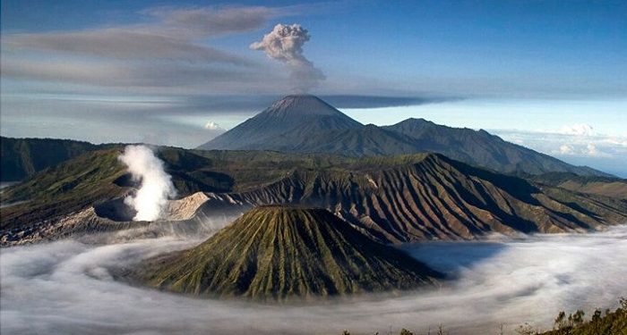 Rencana Pembangunan Jalur Lingkar Kaldera Tengger Gunung Bromo