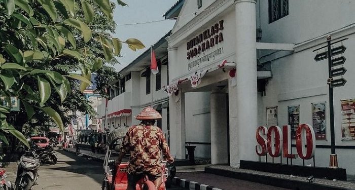 Ketahui Destinasi Belanja Unik di Solo
