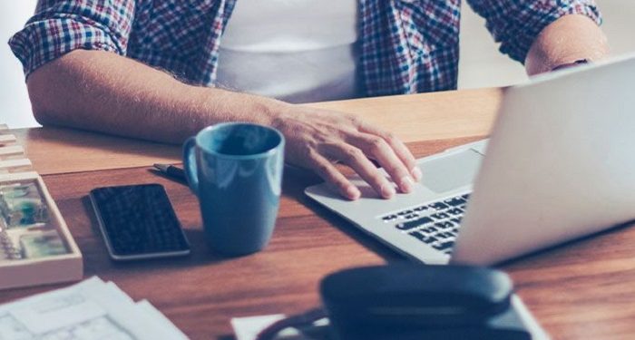 Pemerintah Imbau Perusahaan Swasta Terapkan WFH Sehari dalam Sepekan