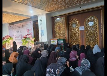 Hati Wanita antara Luka dan Surga, Pesan Menyentuh Ustazah Halimah Alaydrus dalam Kajian Hijabers Community Bekasi