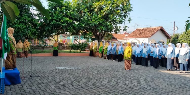 PCA Batang Gelar Apel Milad ke-109 Aisyiyah, Momentum Perkuat Kebersamaan dan Dakwah Kemanusiaan