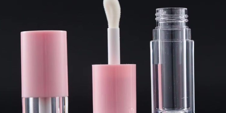 5 Manfaat Lip Serum untuk Bibir yang Jarang Diketahui