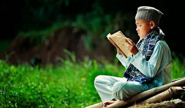 Mengasuh Anak Laki-Laki di Tengah Tantangan Akhir Zaman, Begini Kata Praktisi Parenting Islam