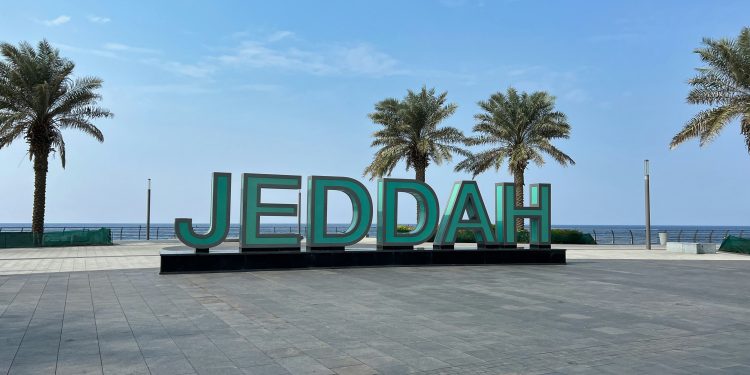 Pasar Corniche Jeddah, Surga Belanja dan Wisata di Tepi Laut Merah