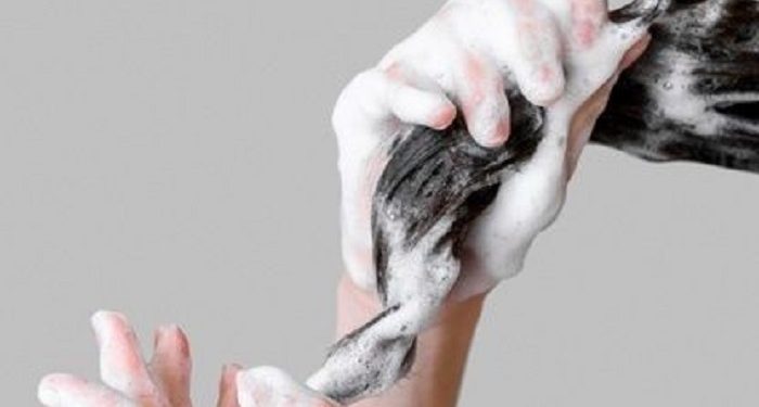 Ketahui Jadwal Keramas Ideal Sesuai Kondisi Rambut