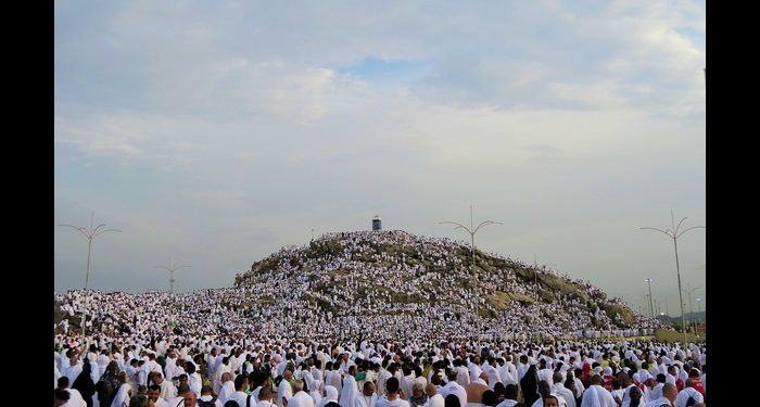 Hukum Puasa Arafah bagi Jamaah Haji yang Sedang Berwukuf