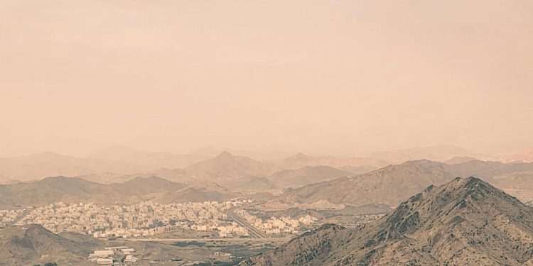 Menapaki Jabal Nur, Perjalanan Spiritual ke Tempat Turunnya Wahyu Pertama