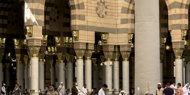 Rahasia Pintu 310 Masjid Nabawi yang Selalu Ramai Dikunjungi Jamaah