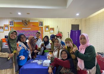 Rumah Zakat Dorong Warga Jakarta Kelola Sampah Rumah Tangga Lewat Workshop Ecoenzym