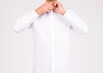 Tips Menghilangkan Noda pada Baju Putih agar Kembali Bersih dan Cerah