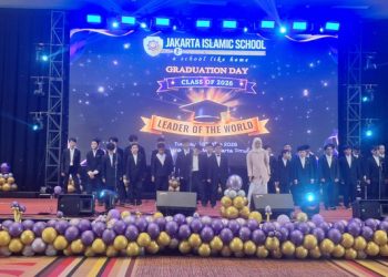 Tema “Leader of the World” Warnai Wisuda 233 Siswa SD Jakarta Islamic School