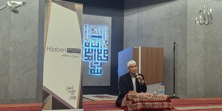 Hijabersmom Community Bekasi Ajak Muslimah Manfaatkan Waktu untuk Meraih Ridha Allah