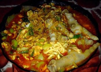 Sering Makan Seblak? Kenali Dampaknya bagi Kesehatan Sebelum Terlambat
