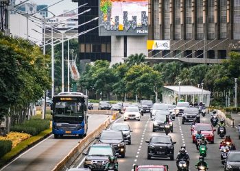 Warga Nikmati MRT, LRT, dan Transjakarta Gratis di HUT Jakarta ke-499