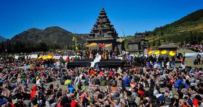 Pertunjukan Jazz Atas Awan Hadir di Dieng Culture Festival 2026