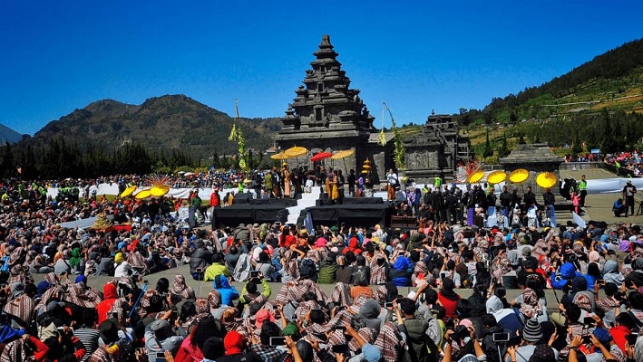 Pertunjukan Jazz Atas Awan Hadir di Dieng Culture Festival 2026