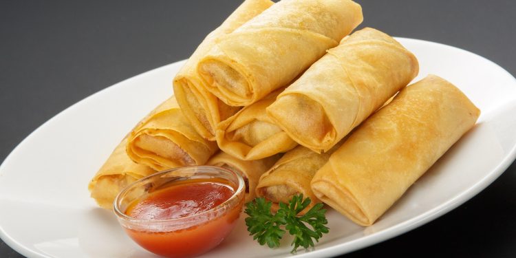 Ini Cara Menjaga Kulit Lumpia Tetap Lentur dan Tidak Mudah Rusak