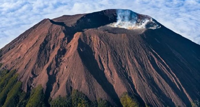Jalur Pendakian Gunung Slamet Via Dusun Bambangan Kembali Dibuka Mulai Rabu (10/6/2026)