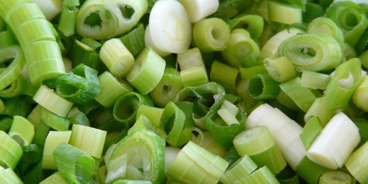 Ini Tips Menyimpan Daun Bawang agar Tidak Cepat Layu