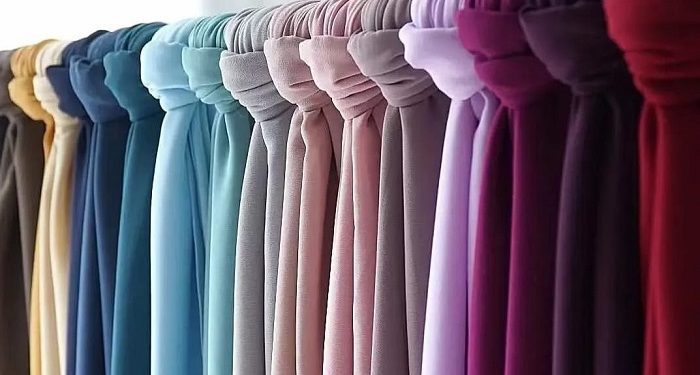 Tips Memilih Warna Hijab yang Cocok untuk Baju Ungu