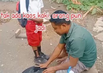 Tak Ada Kaus Kaki, Arang pun Jadi