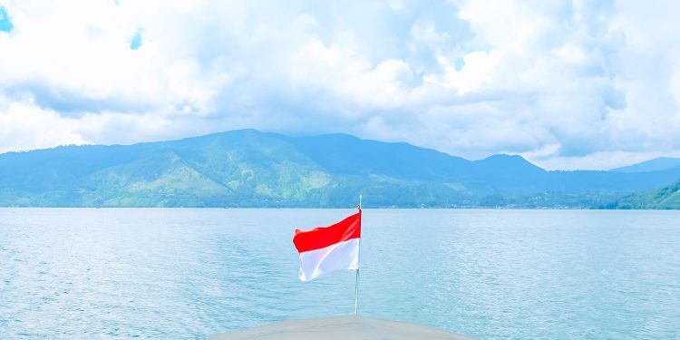 Bangsa yang Lupa Merenung: Relevankah Pancasila di Era Krisis Atensi?