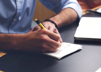 5 Tips Agar Tidak Ngantuk di Tempat Kerja dan Tetap Produktif