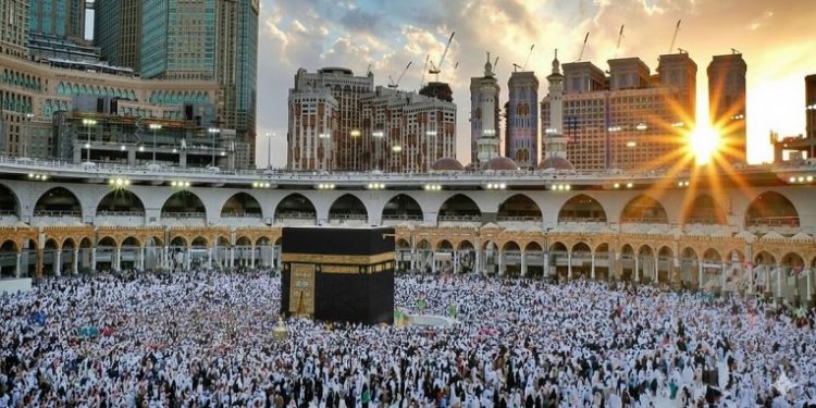 Ustadz Dary Fahrinadi Ungkap Haji Adalah Puncak Rukun Islam dan Simbol Kesempurnaan Penghambaan kepada Allah