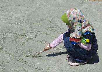 Cara bagi Orang Tua untuk Memilihkan Pendamping Terbaik bagi Anak