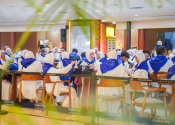 ParagonCorp Berangkatkan 135 Karyawan Umroh, Menteri Haji dan Umroh RI Apresiasi Komitmen Perusahaan dalam Mendukung Perjalanan Spiritual Paragonian