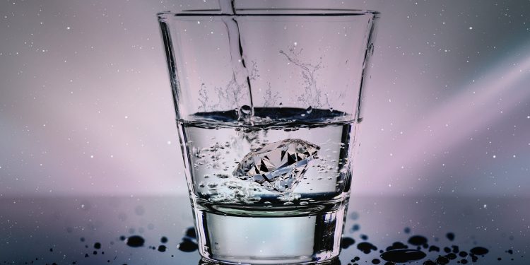 6 Manfaat Air Putih Untuk Kesehatan