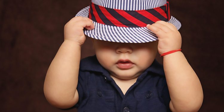 Kenali Penyebab dan Cara Mengatasi Biang Keringat pada Bayi
