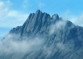 Gunung Trikora, Keindahan Pegunungan Papua yang Menantang untuk Dijelajahi